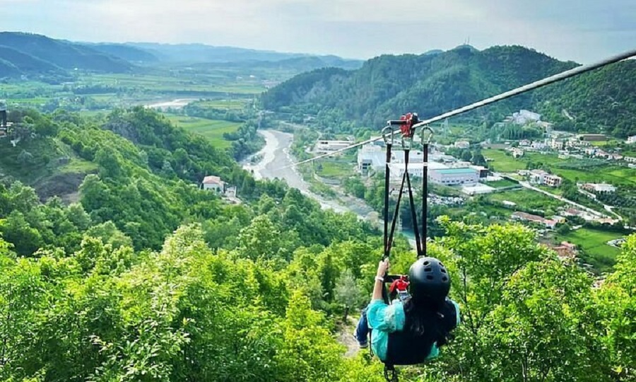 166 mln leke tender per ndertimin e 8 zip-lineve mbi liqene, perfshin 9 Bashki